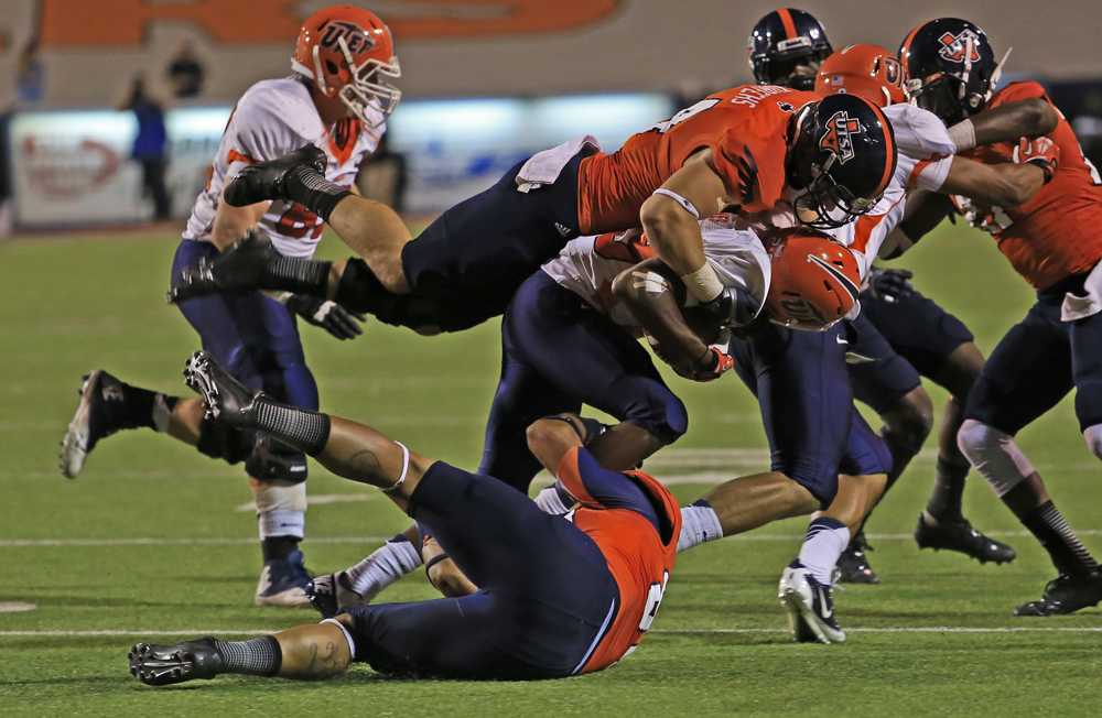 Miners+fall+to+Roadrunners+on+Sun+Bowls+50th+anniversary