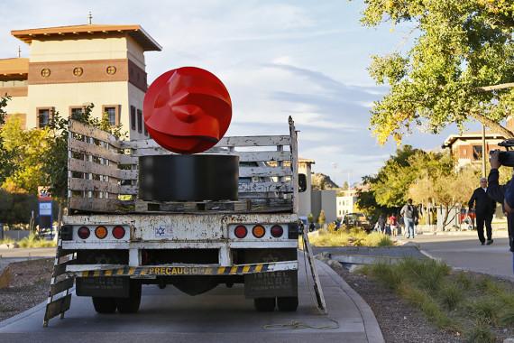 From Mexico with love, sculpture to strengthen bond between Mexico and UTEP