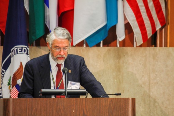 John Holdren, director of White House Office of Science and Technology Policy, says at the International Space Exploration Forum on Thursday that the United States encourages all countries to contribute to and support the expansion of space exploration, including the International Space Station. 
