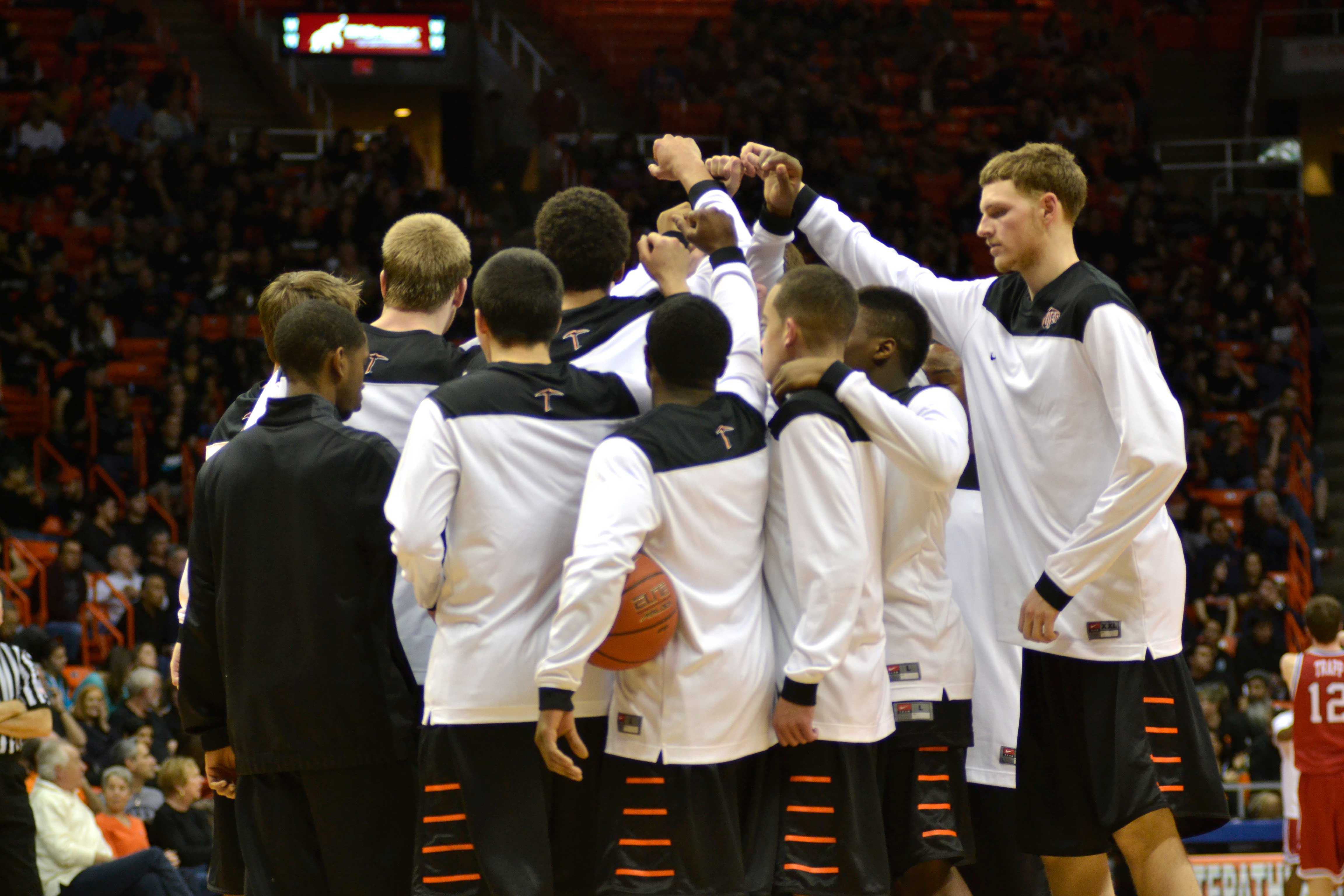 Bortley+late+three-pointer+holds+off+Miners+late+rally