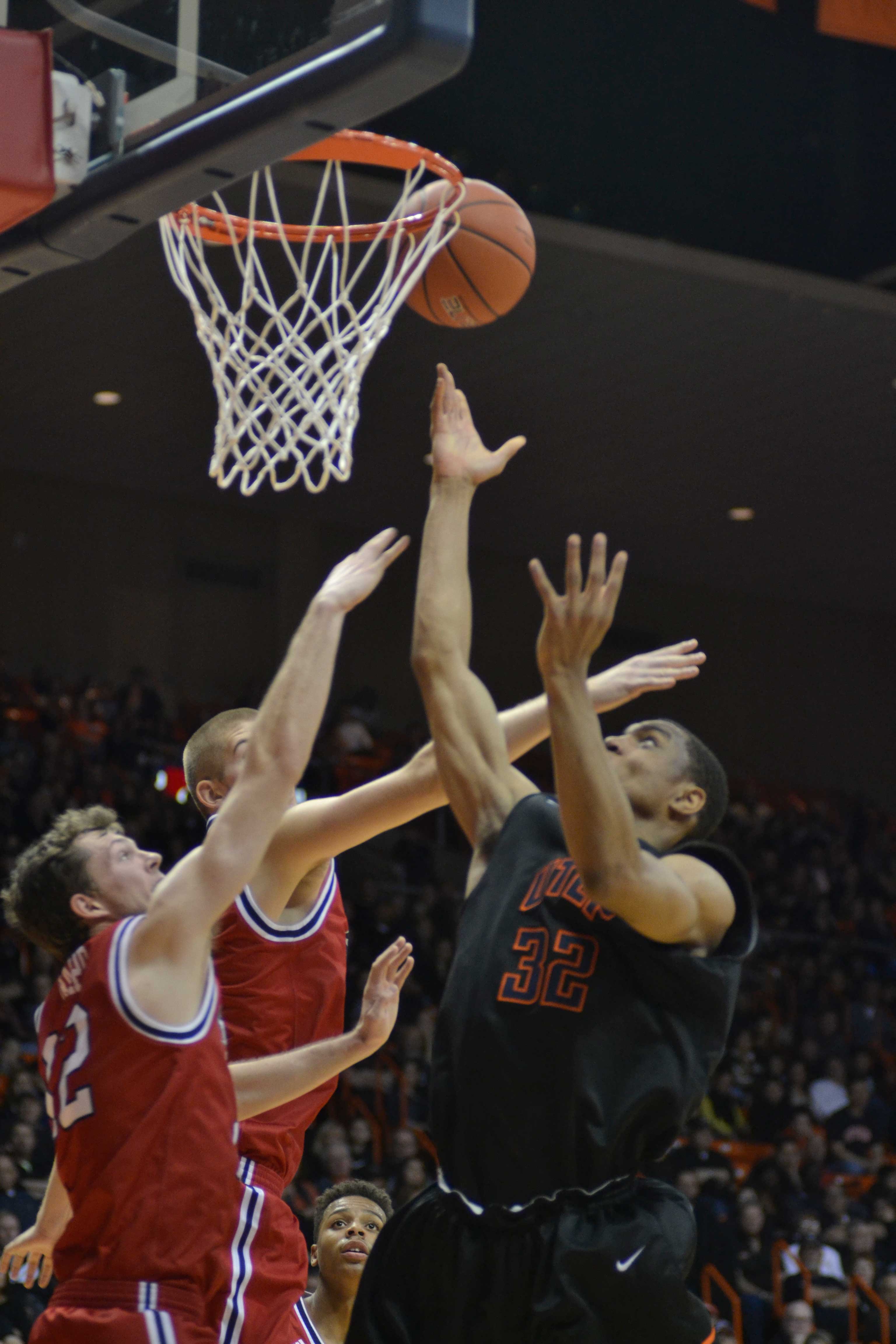 Bortley+late+three-pointer+holds+off+Miners+late+rally
