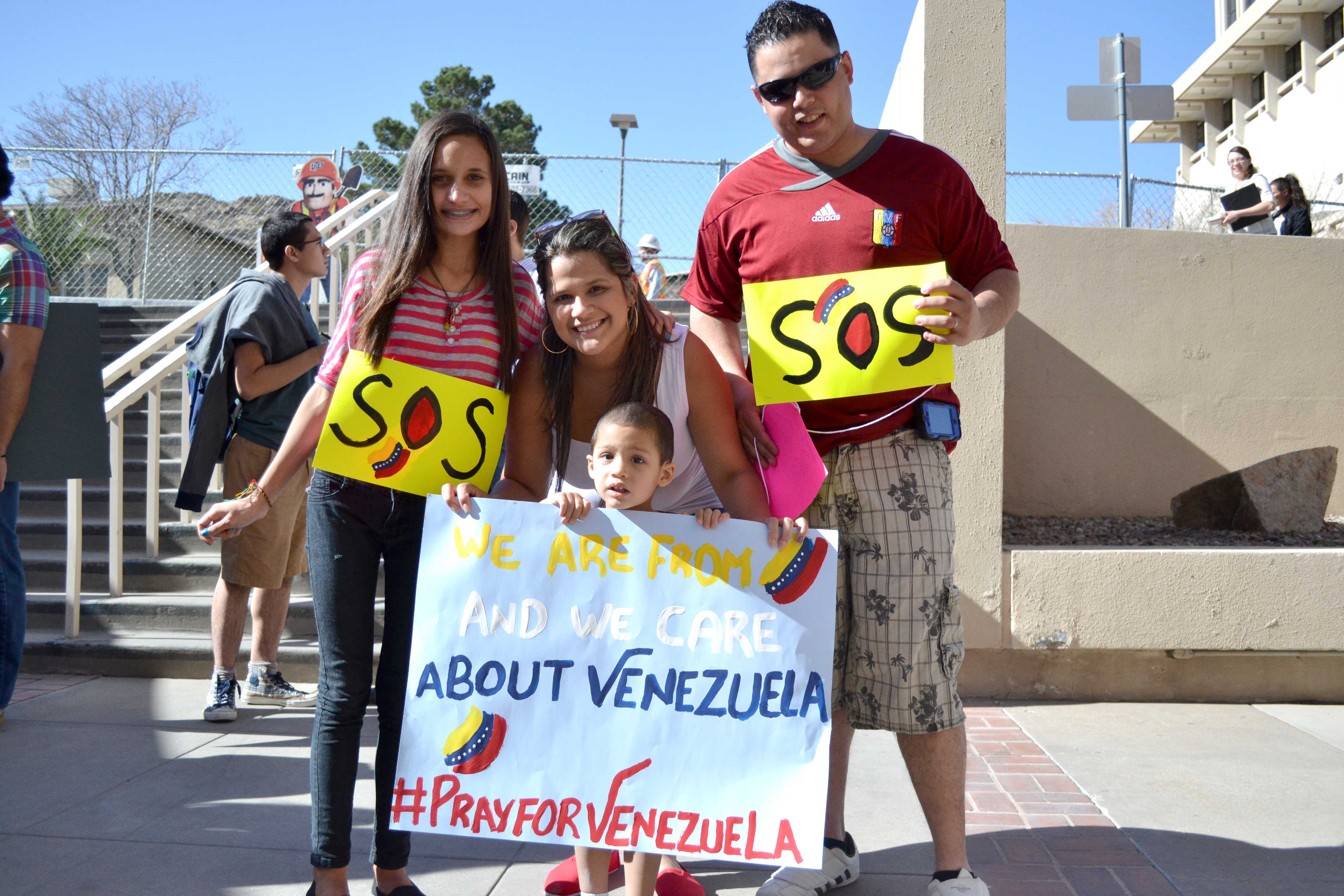 In+El+Paso%2C+support+for+Venezuelan+protesters+grows