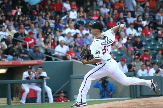 ChihuahuasVSrivercats_01