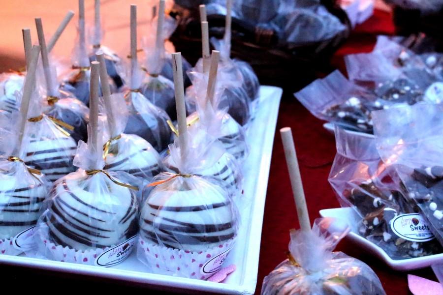 Guests had the chance to have a variety of treats and enjoy live music on Thu. Jan. 29.