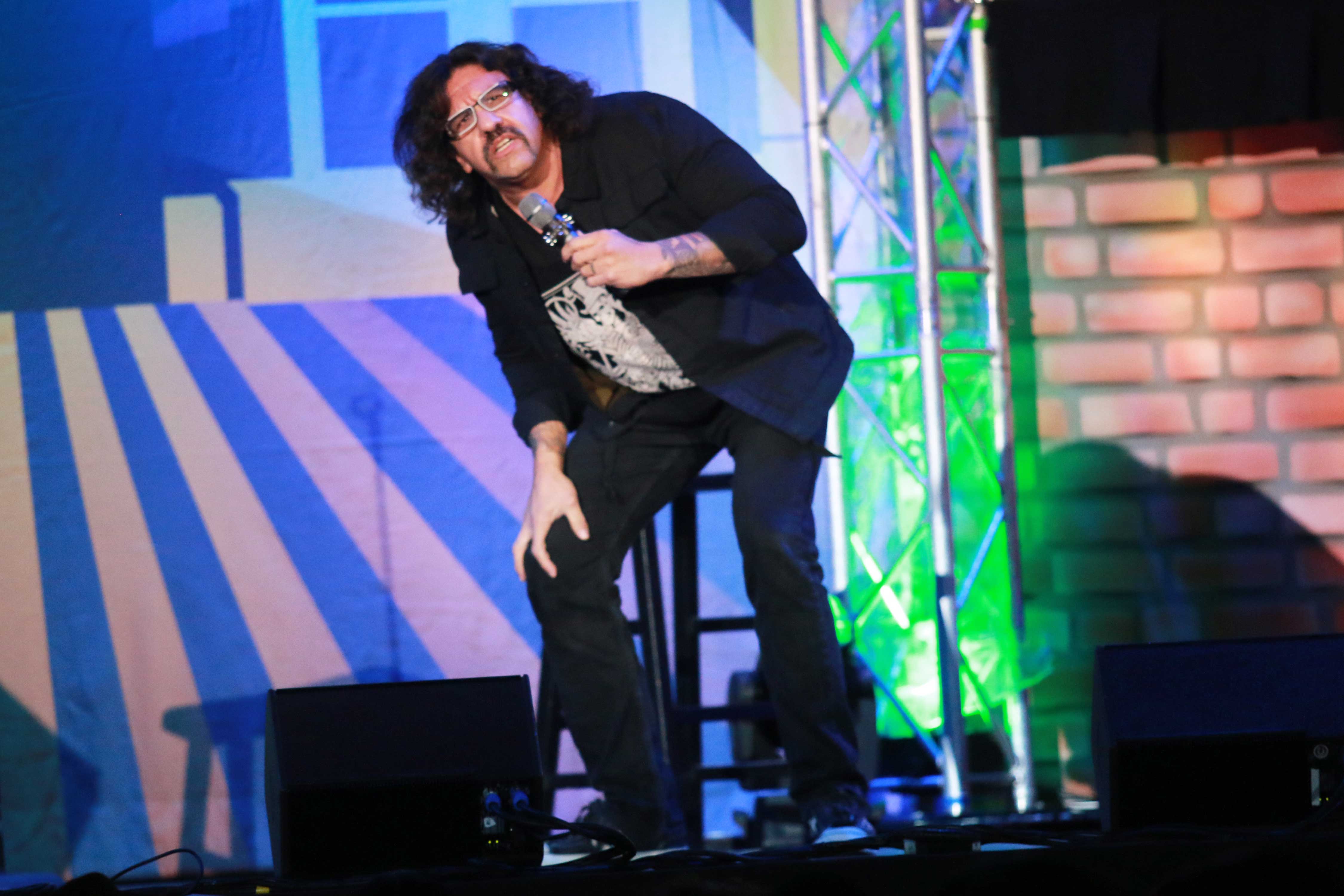 A+single+order+of+encores+with+a+large+dose+of+laughter