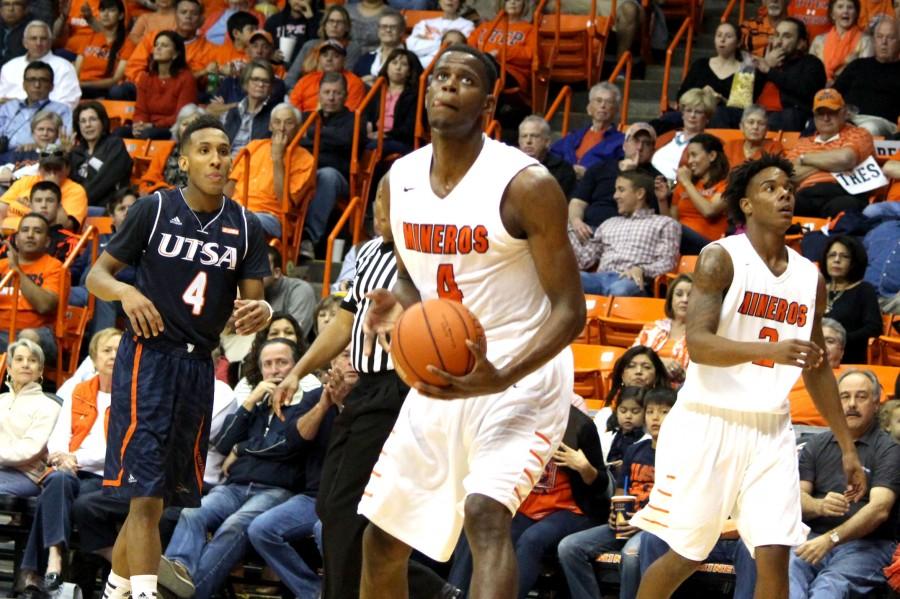 Senior+guard+Julian+Washburn+is+now+the+seventh+best+scorer+in+UTEP+basketball+history.