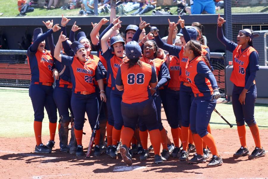 The+UTEP+softball+team+is+winless+after+starting+the+season+with+five+straight+losses.