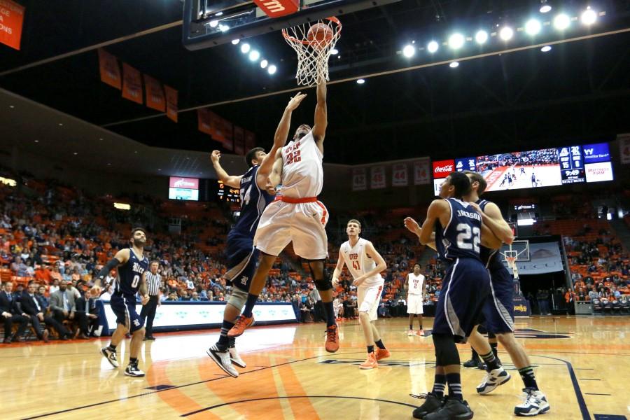 Miners close regular season with 68-65 win