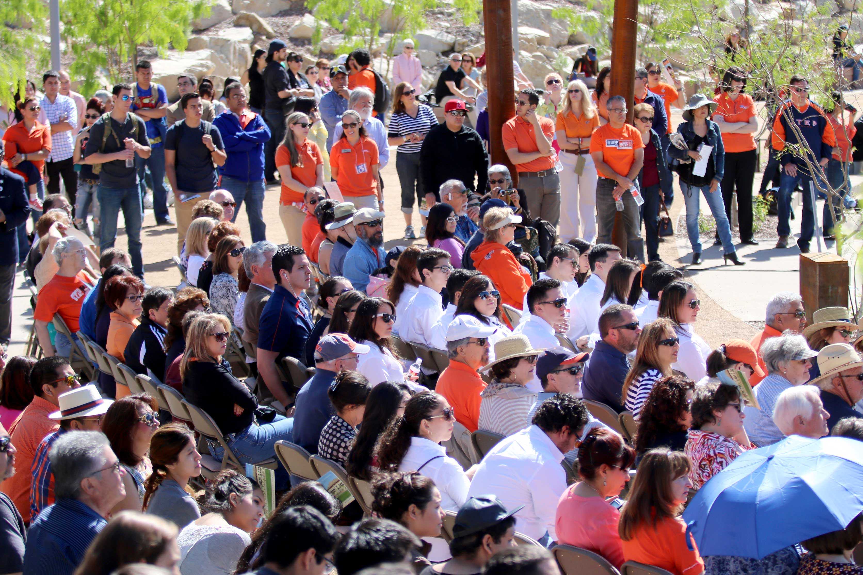 Unveiling+of+Centennial+Plaza