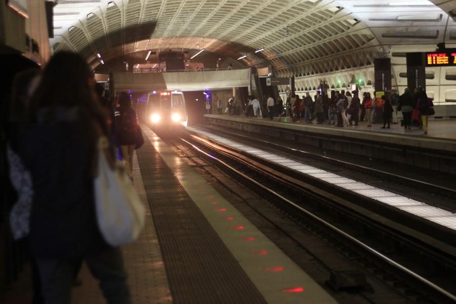 Passengers+wait+for+the+red+line+subway+in+Washington.+Two+bills+introduced+to+Congress+in+March+would+eliminate+mass+transit+funding+from+the+Highway+Trust+Fund.