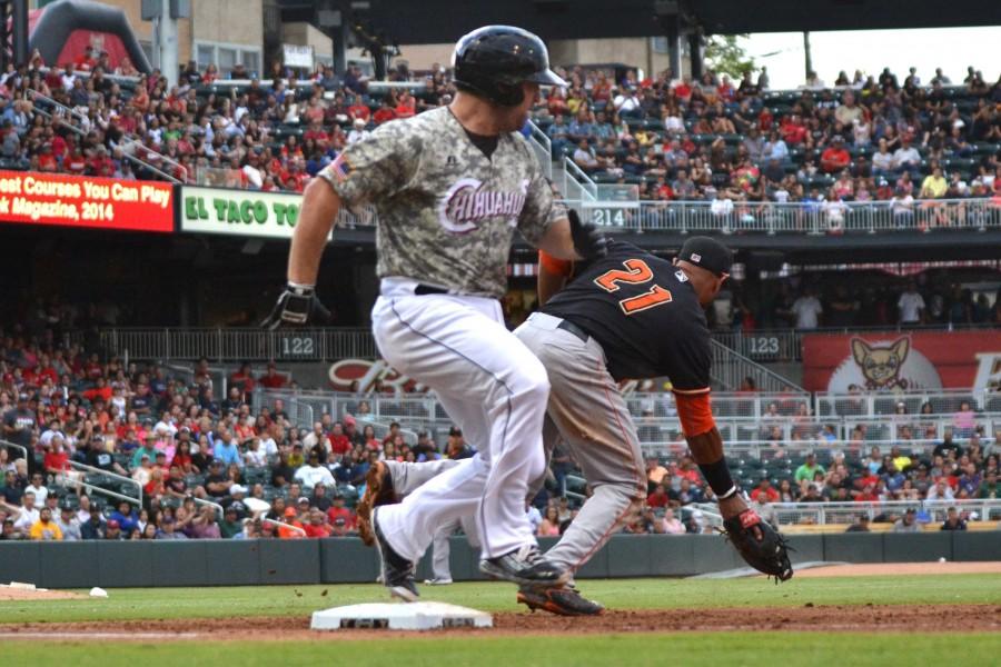 Chihuahuas bats come alive, end losing streak