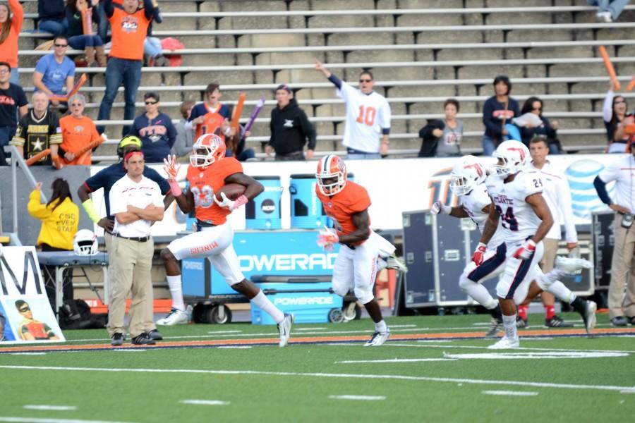 Senior wide receiver Tyler Batson runs toward the end zone.