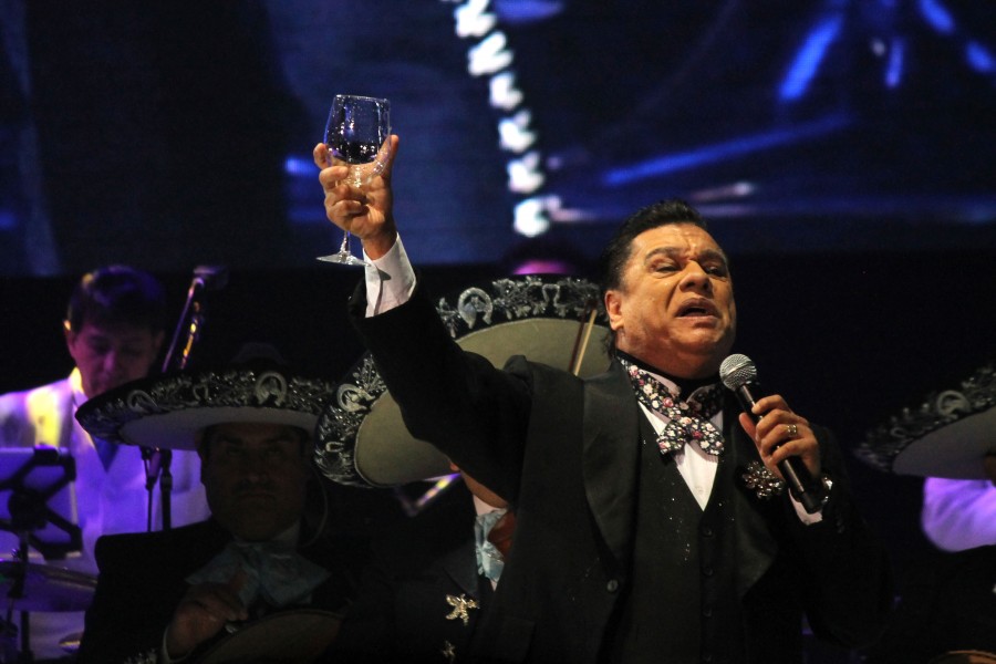 Juan Gabriel performed in El Paso twice in 2015, once in February and once in December. 