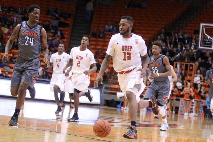 UTEP rounds up Vaqueros in last game of 2015