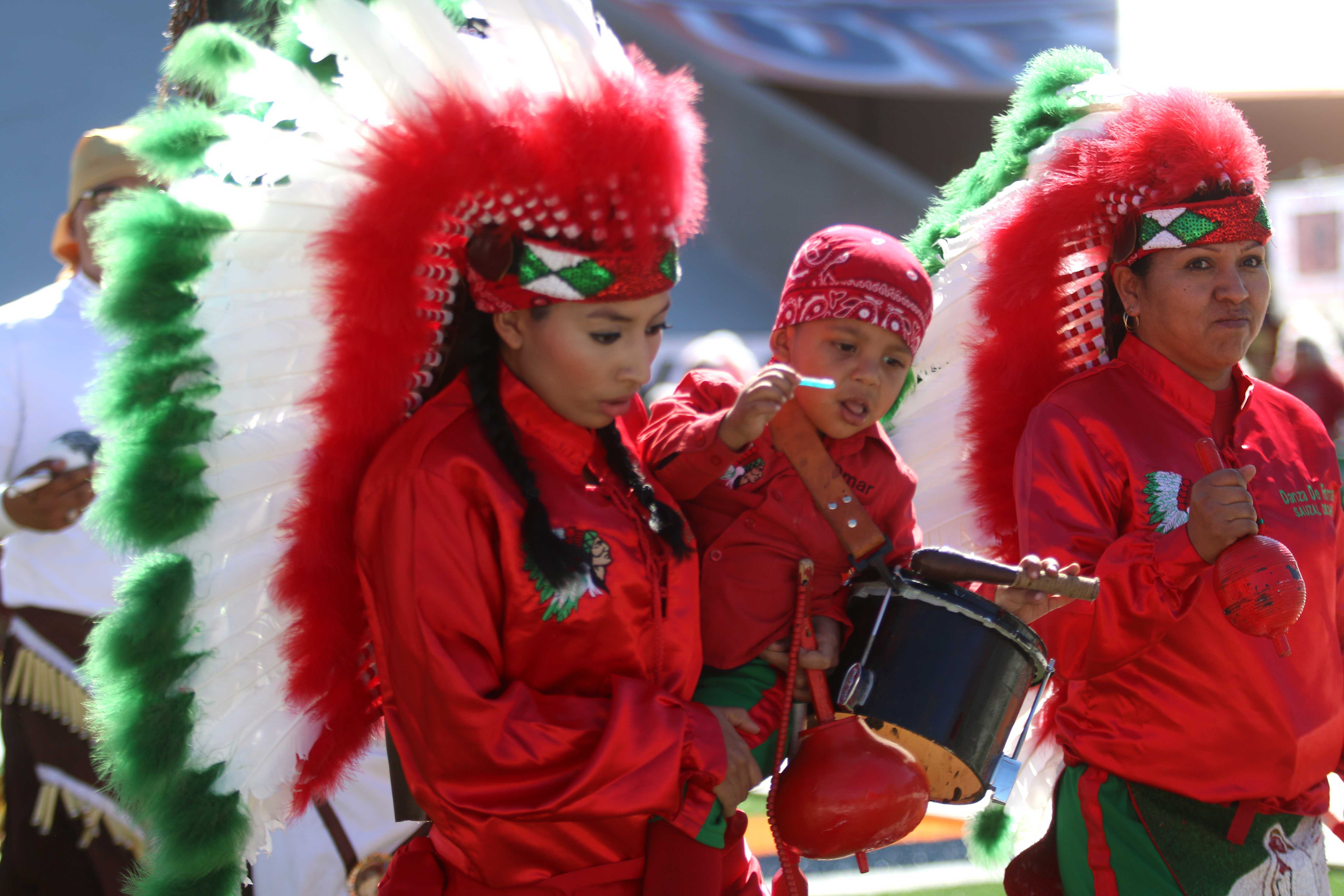 Sun+Bowl+joins+Juarez+in+welcoming+Pope+Francis