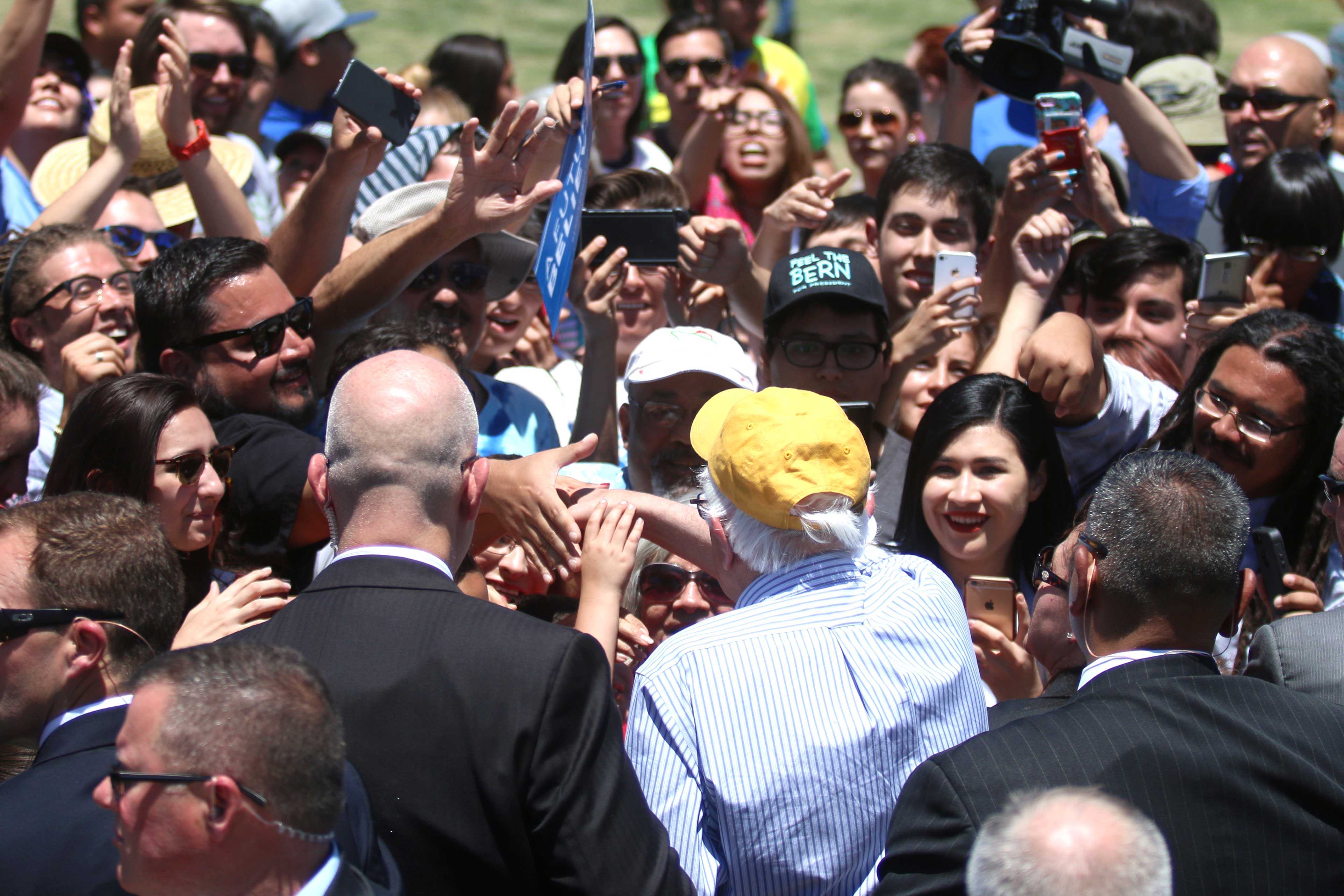 Sanders+visits+Vado+before+New+Mexico+primary