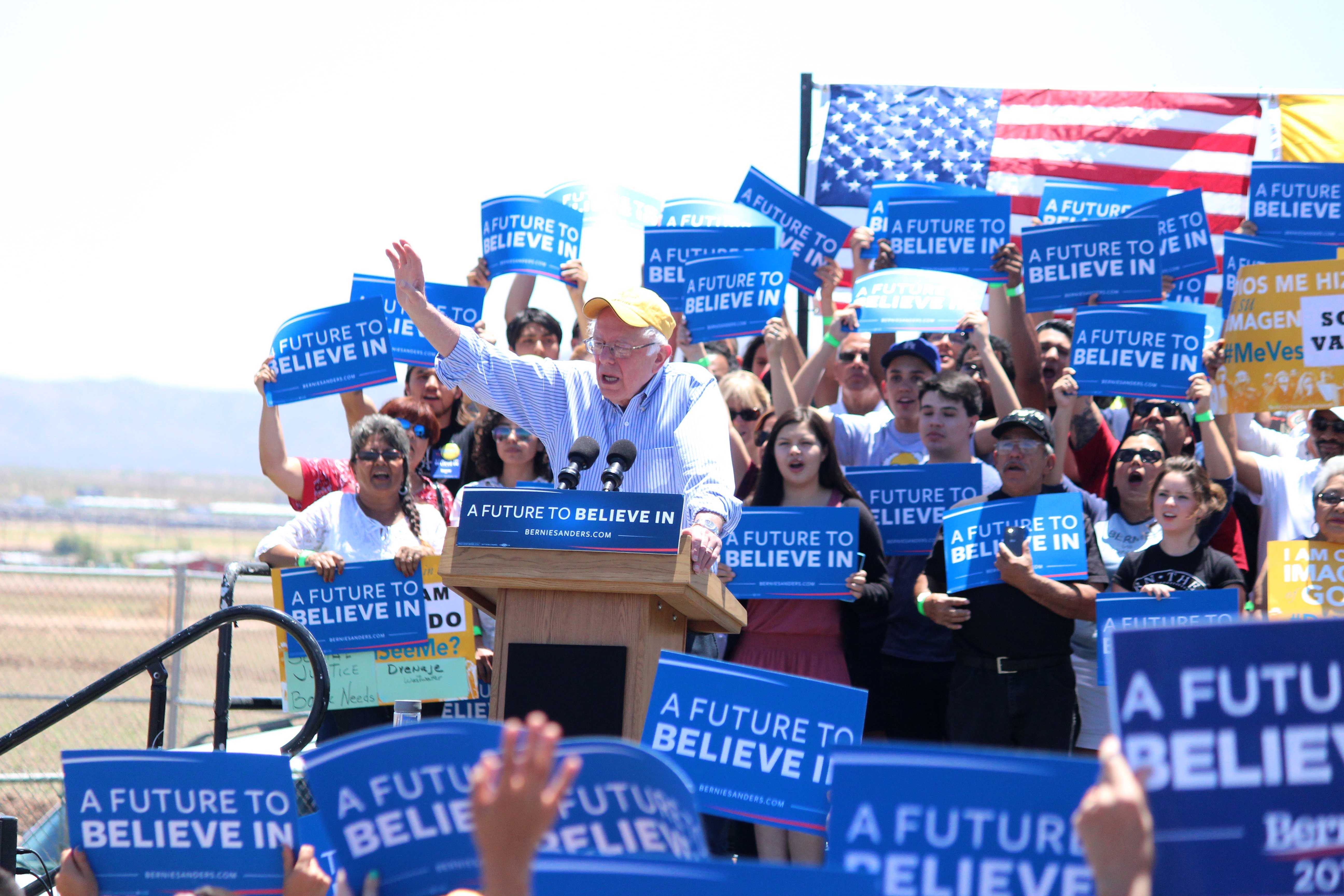 Sanders+visits+Vado+before+New+Mexico+primary