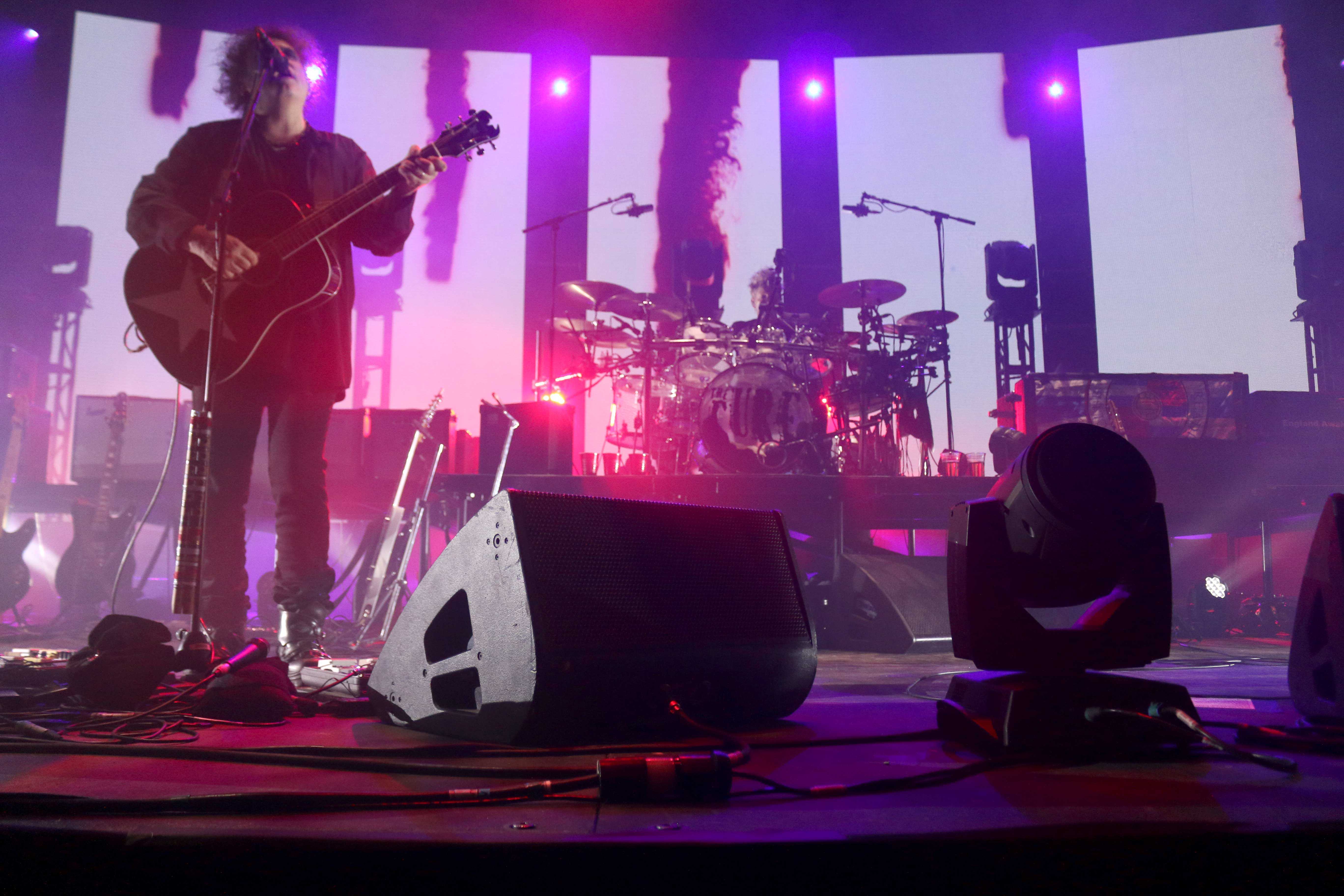The+Cure+fills+up+the+Haskins+Center+with+stellar+performance