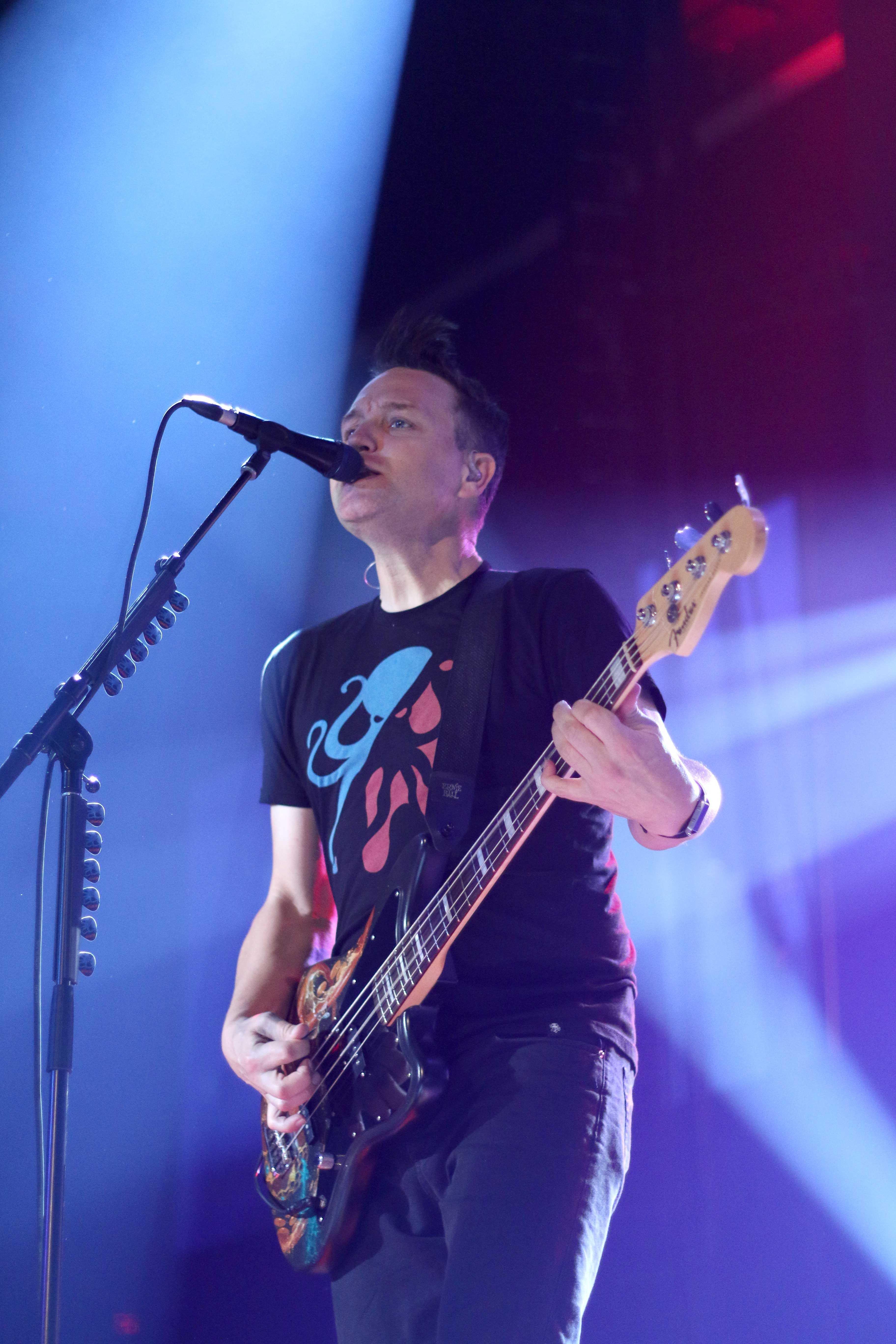 Blink-182+makes+memorable+stop+at+the+Haskins+Center