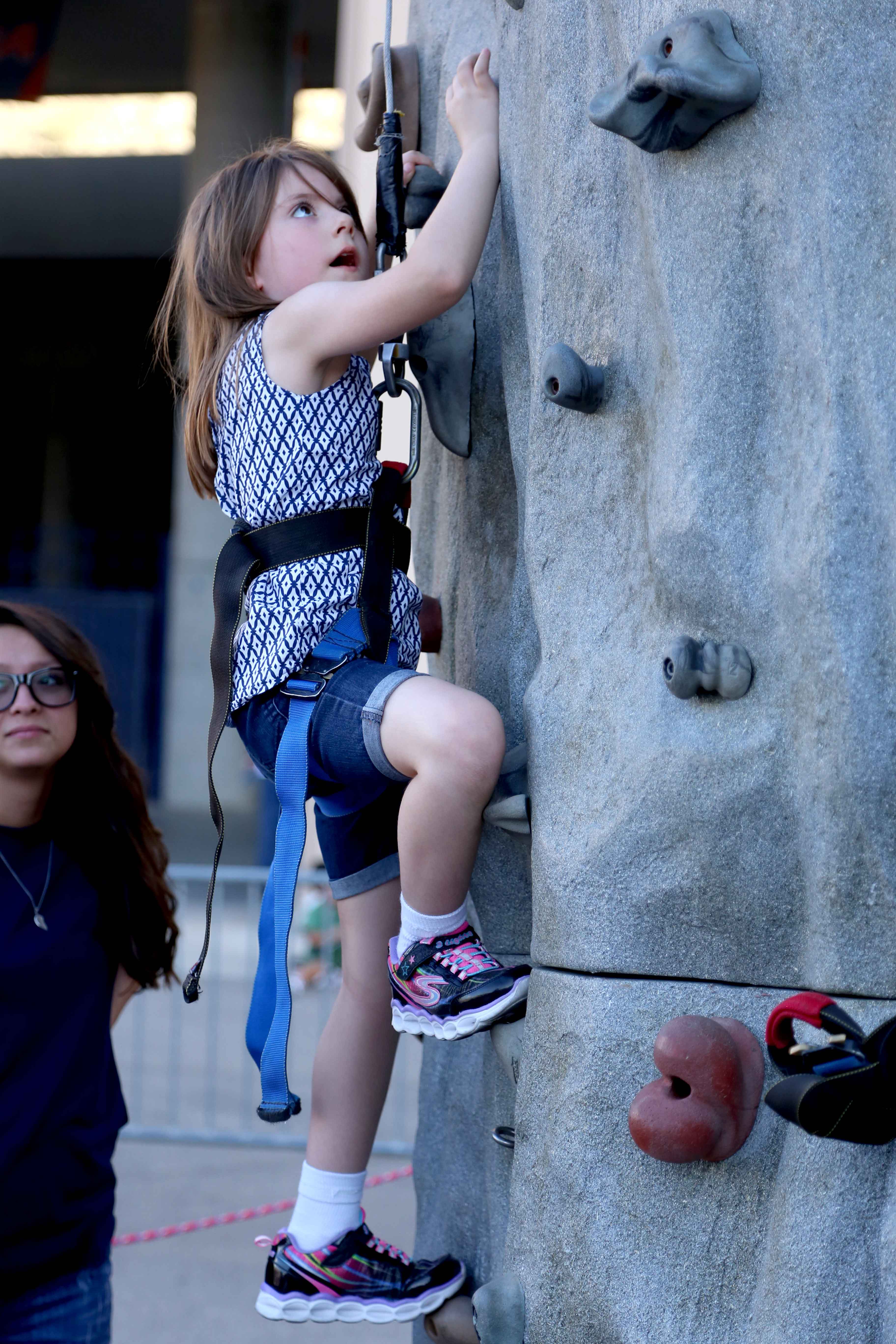 UTEP+community+comes+together+for+Minerpalooza+2016