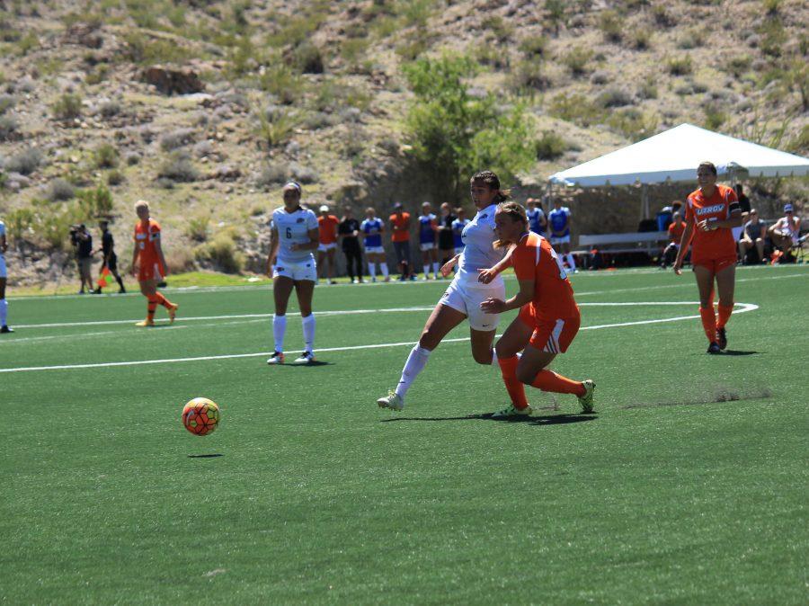 Soccer wins two C-USA games on the road