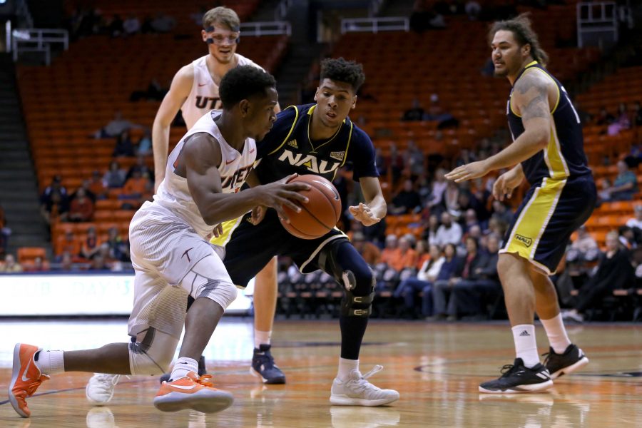 Mens basketball loses sixth straight against Northern Arizona