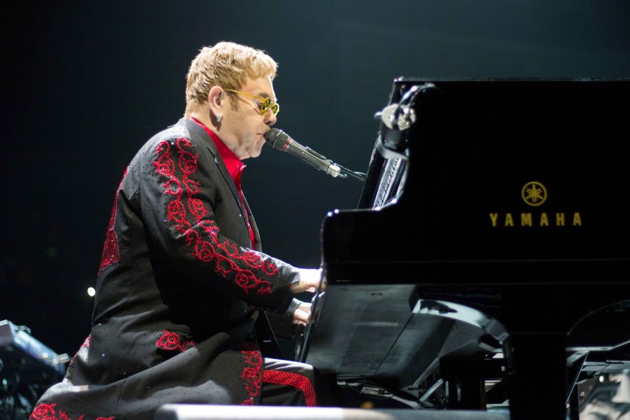 Elton John mesmerizes capacity crowd with non-stop hits