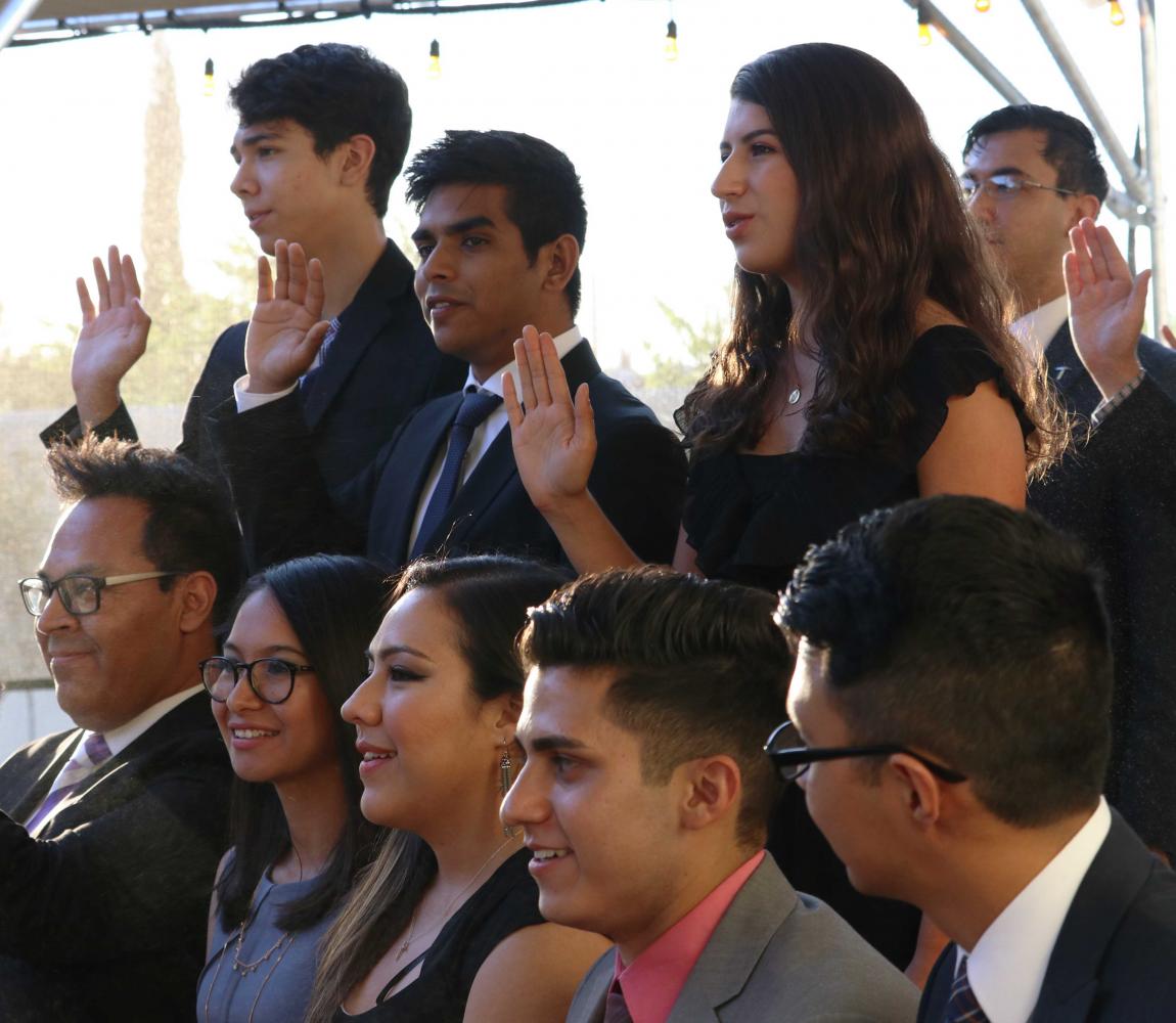 Incoming+Student+Government+Association+officers+swore-in+at+Hoover+House