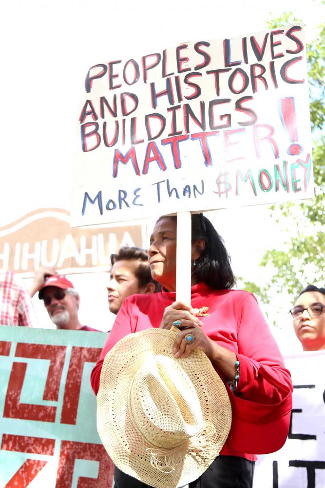Duranguito+solidarity+march+advocates+for+preservation+of+community