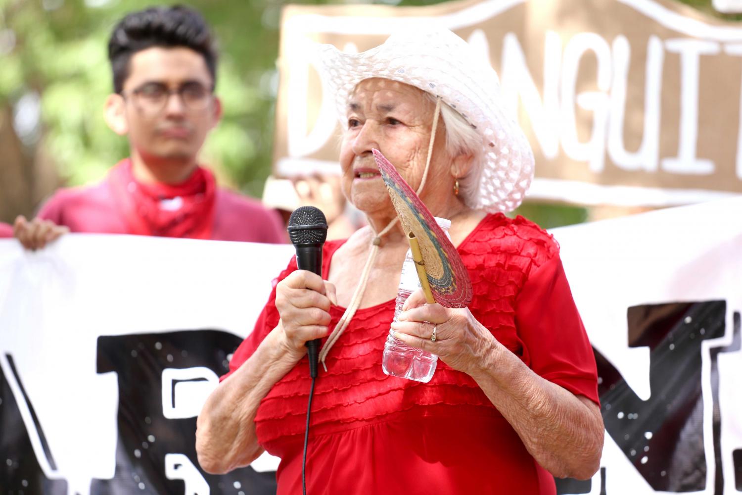 Duranguito+solidarity+march+advocates+for+preservation+of+community