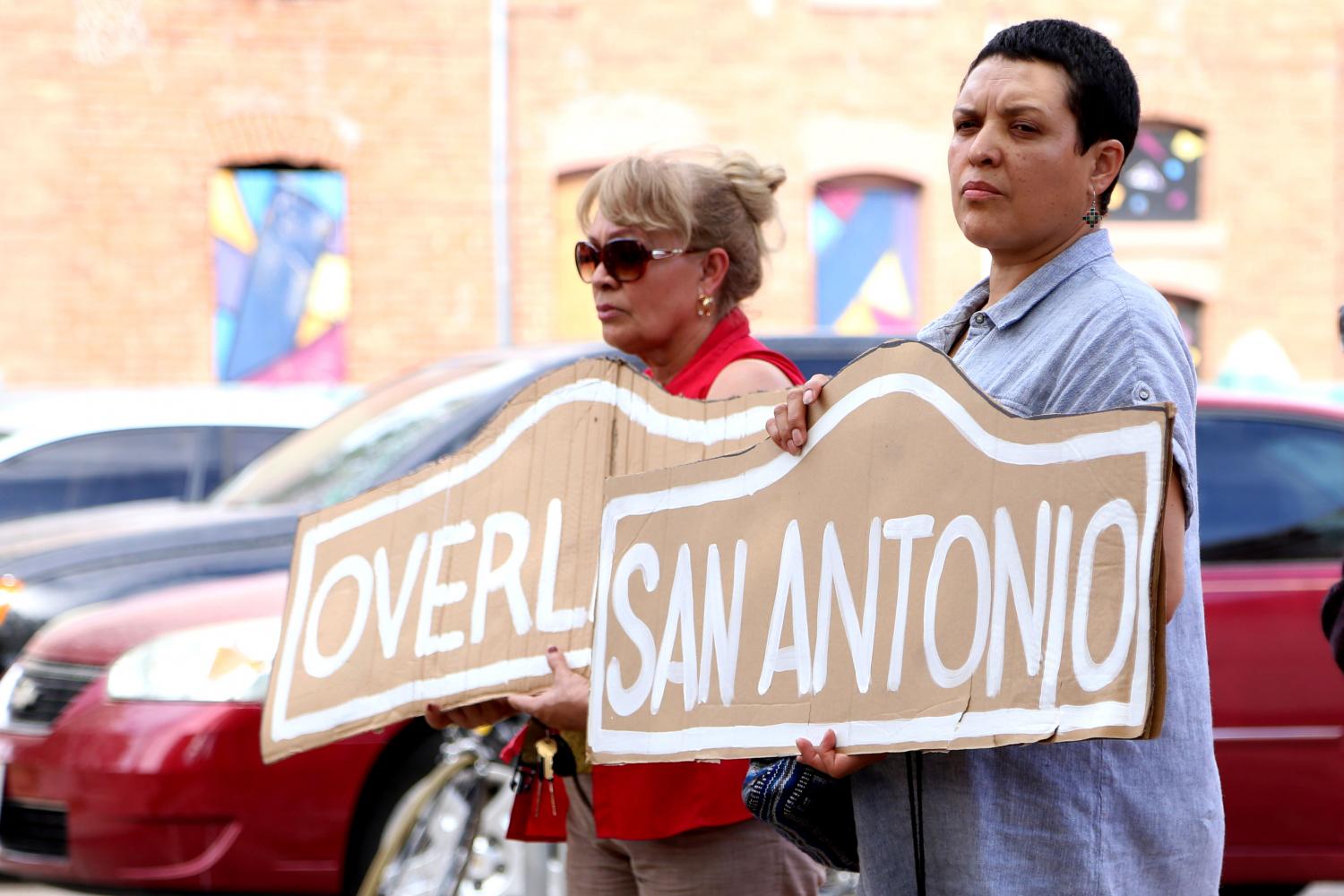Duranguito+solidarity+march+advocates+for+preservation+of+community