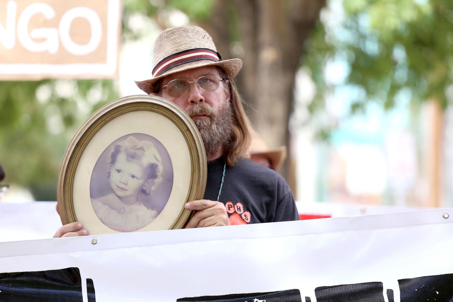 Duranguito+solidarity+march+advocates+for+preservation+of+community