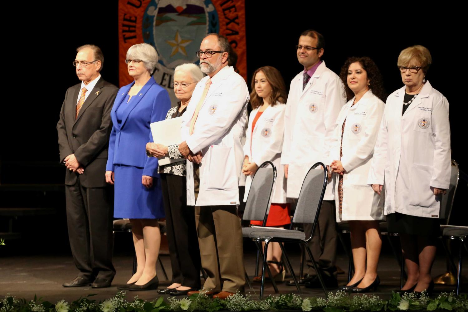 Pharmacy_WhiteCoatCeremony_01