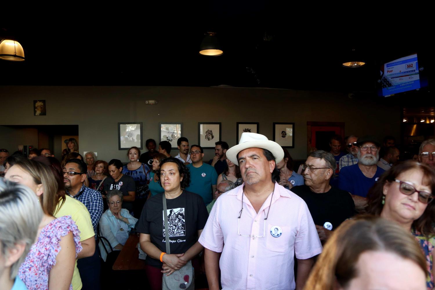 Congressman+ORourke+speaks+on+SB+4+and+coming+home+as+he+hosts+Hurricane+Harvey+relief+event