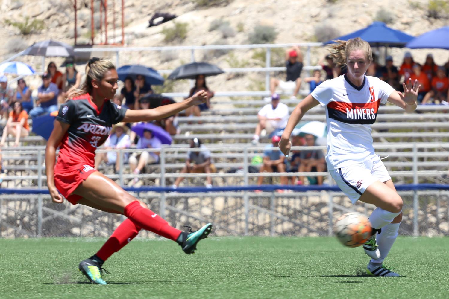 UTEP+womens+soccer+falls+to+Arizona+in+exhibition+game