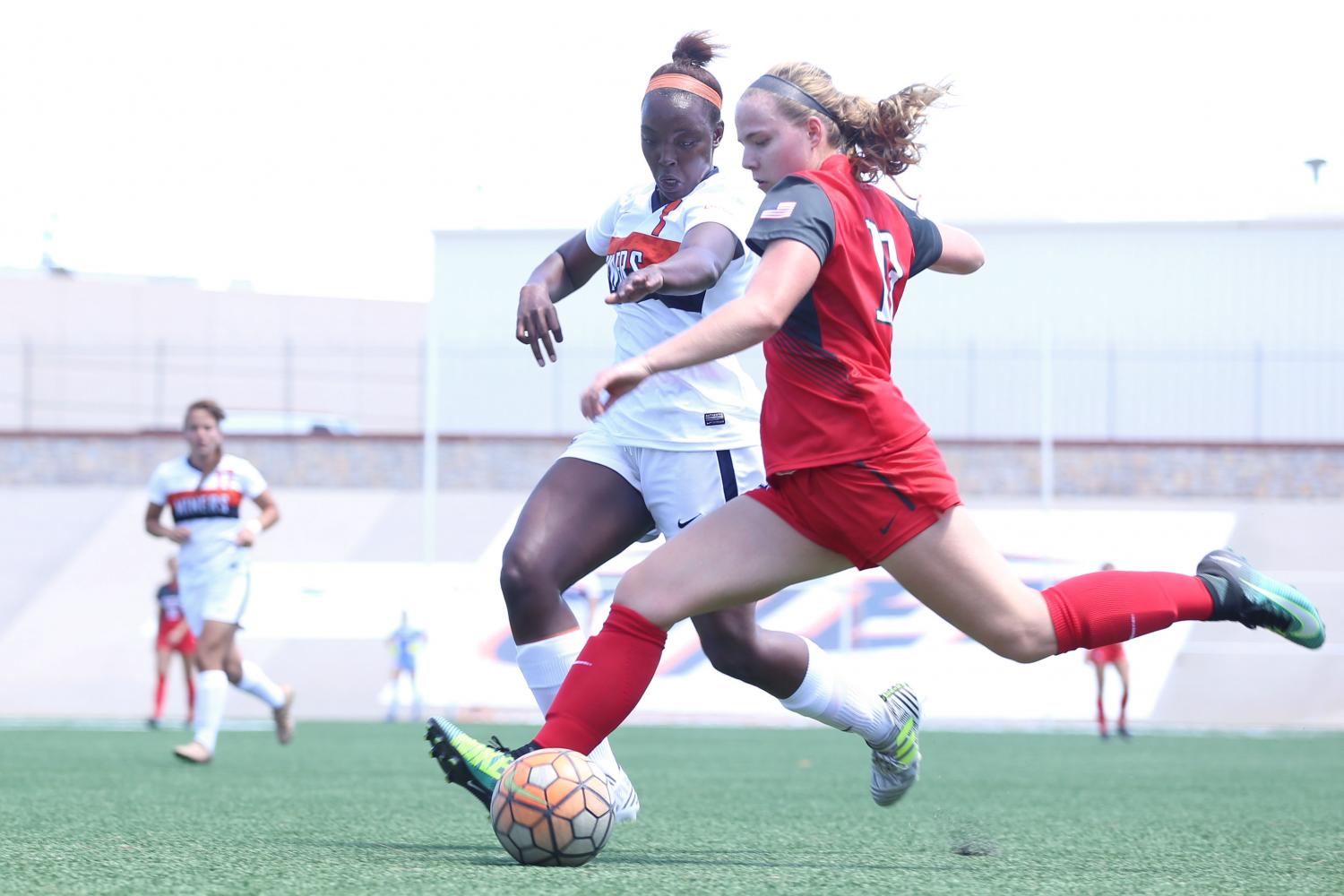 UTEP+womens+soccer+falls+to+Arizona+in+exhibition+game