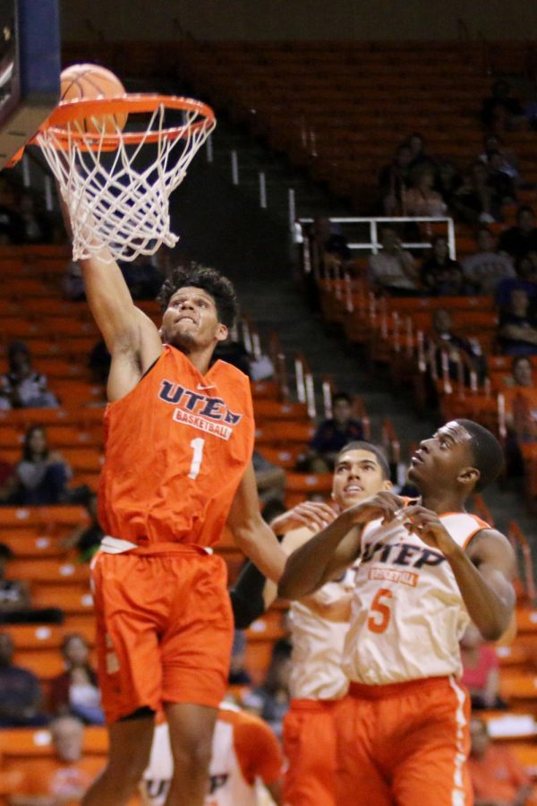 BasketballWhiteandOrangescrimmage_03