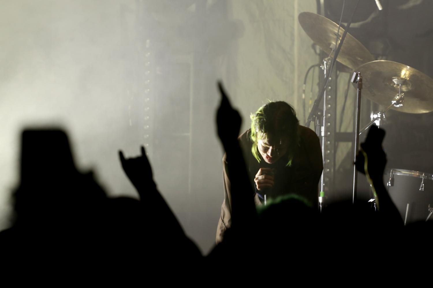 Crystal+Castles+pack+Tricky+Falls+for+frenetic+show