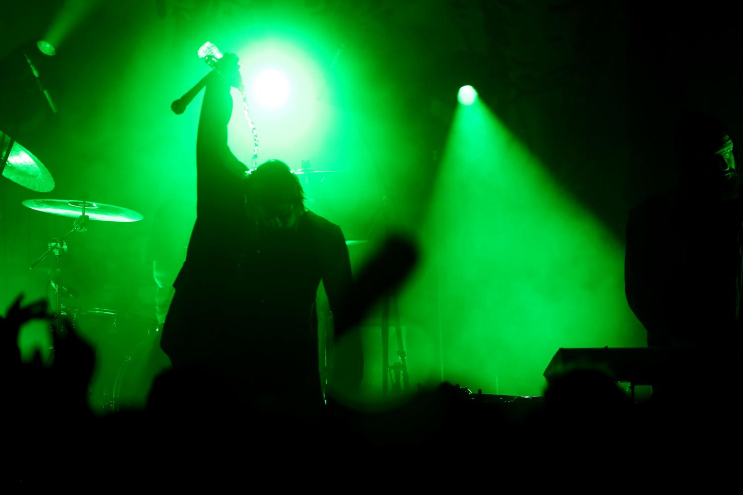 Crystal+Castles+pack+Tricky+Falls+for+frenetic+show