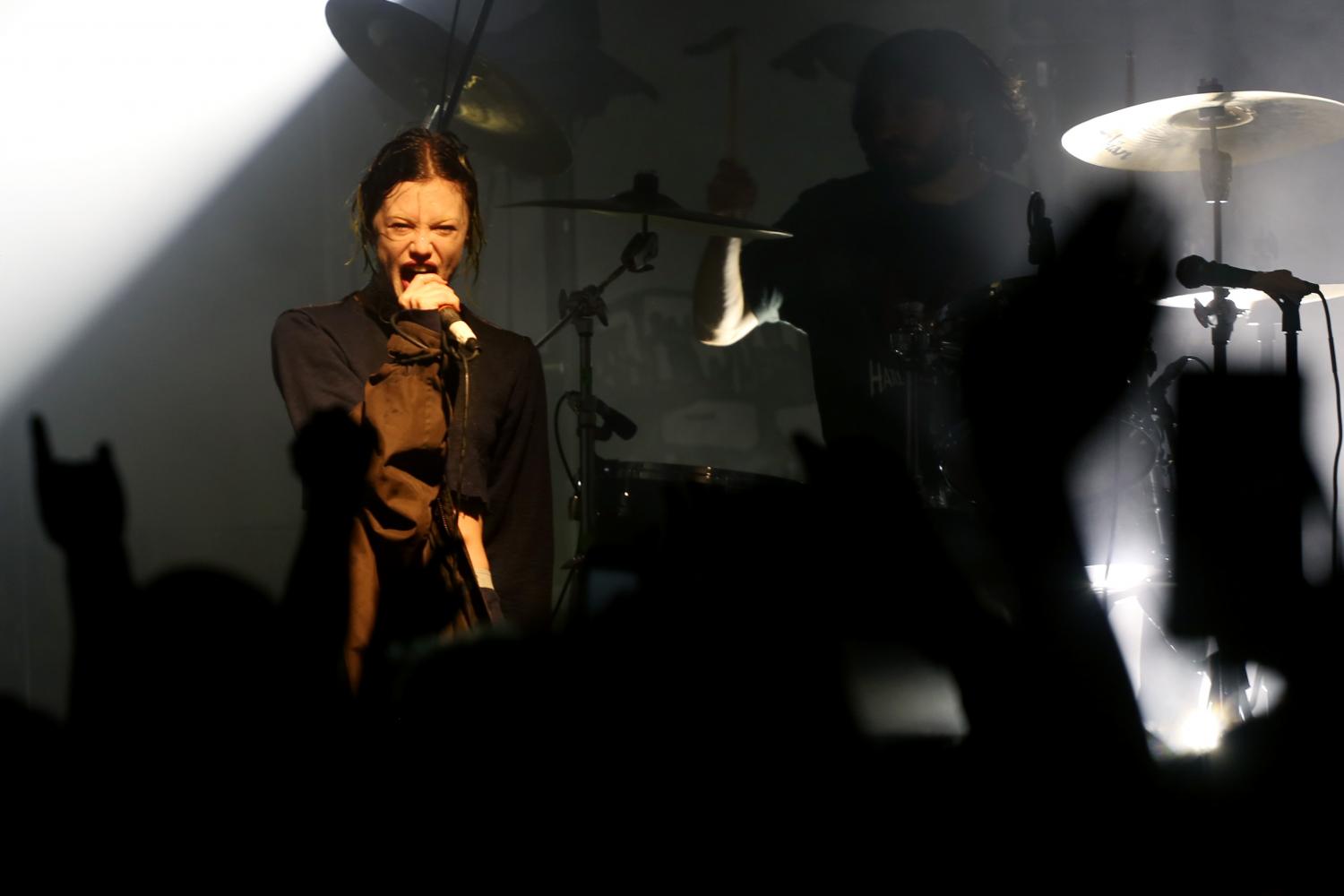 Crystal+Castles+pack+Tricky+Falls+for+frenetic+show