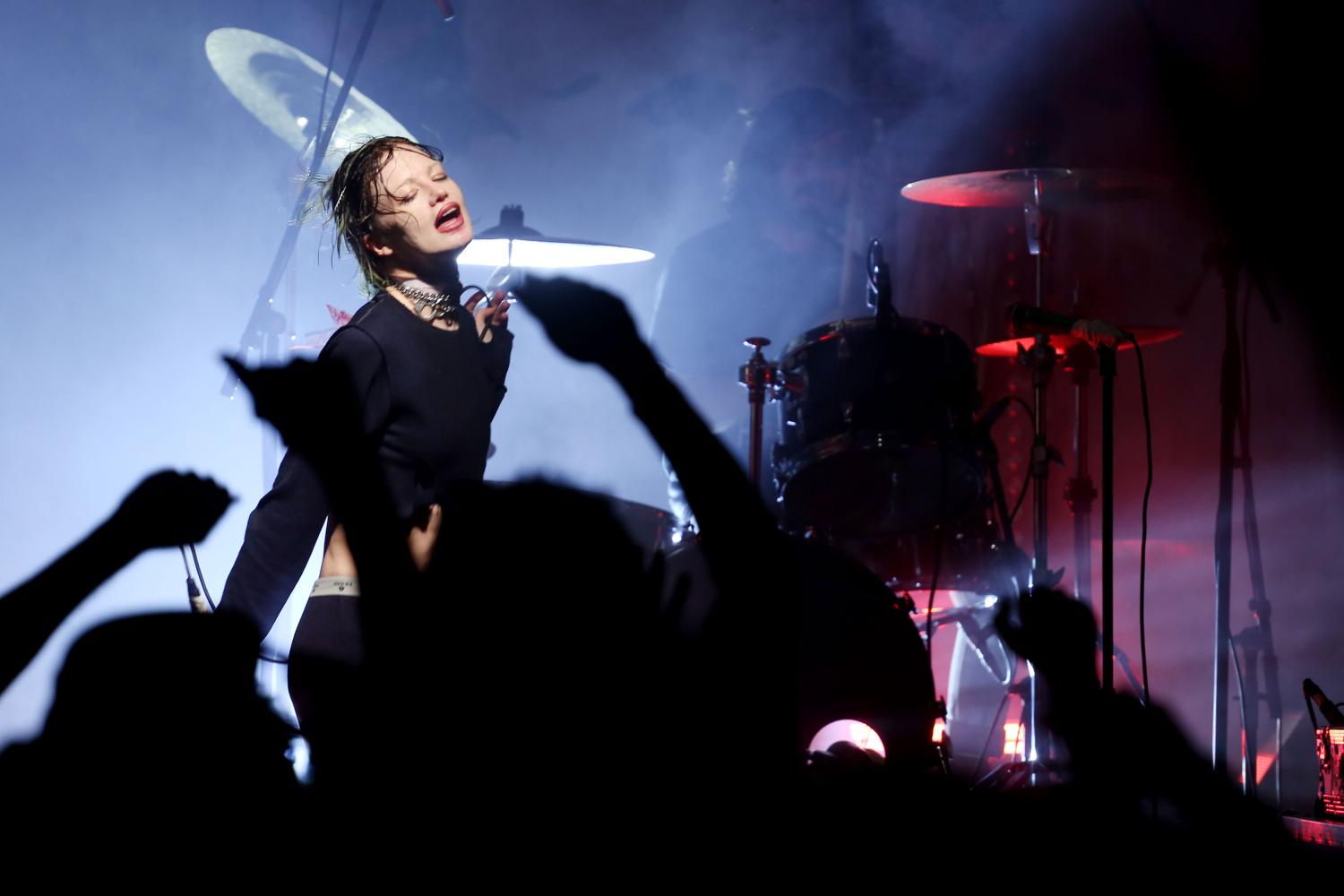 Crystal+Castles+pack+Tricky+Falls+for+frenetic+show