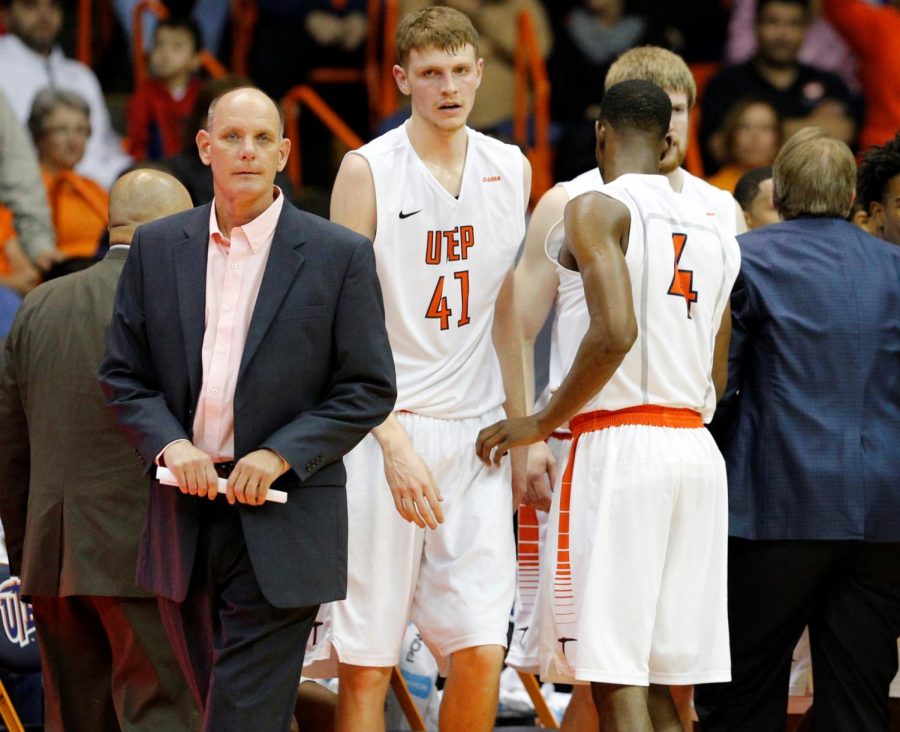 Phil Johnson named interim head coach of mens basketball