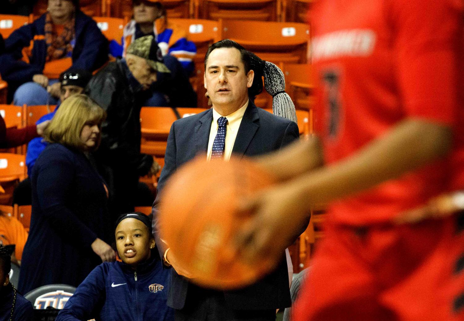 New+Mexico+hands+UTEP+women+first+loss+of+season