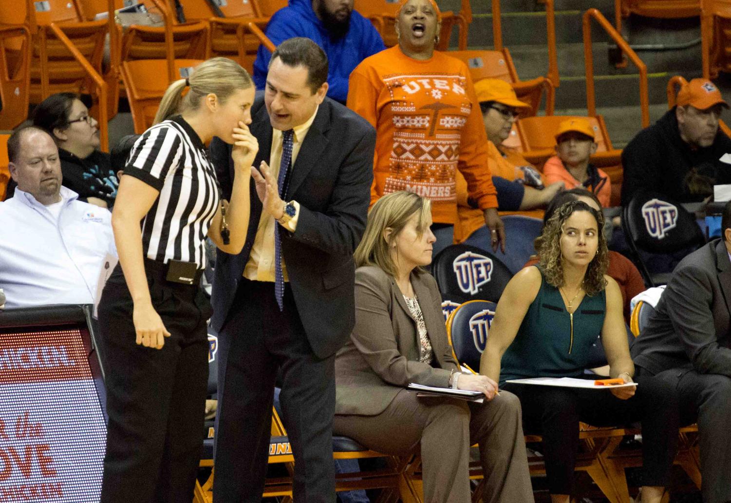 New+Mexico+hands+UTEP+women+first+loss+of+season
