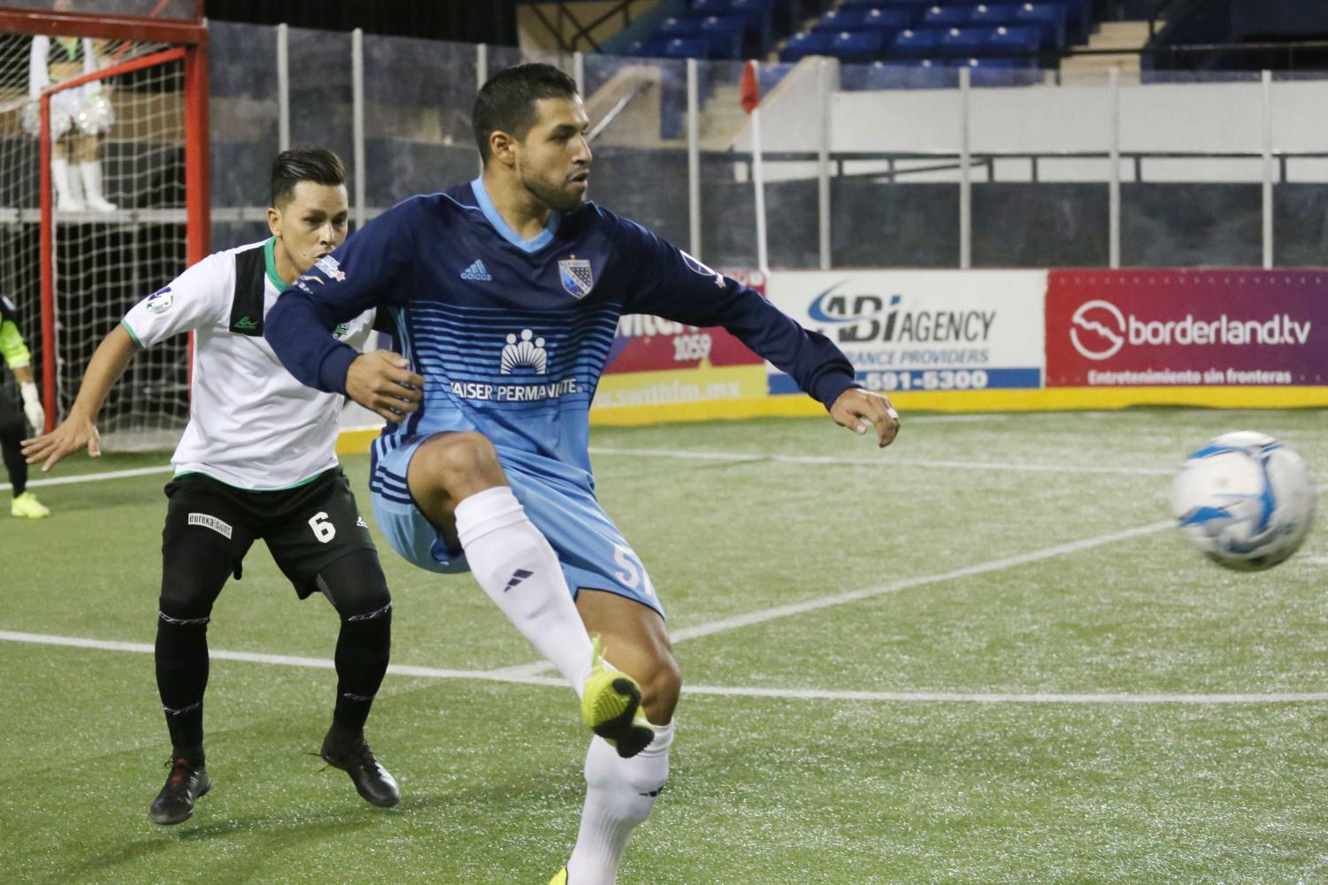 Coyotes+fall+to+Sockers+9-5+after+securing+first+franchise+win