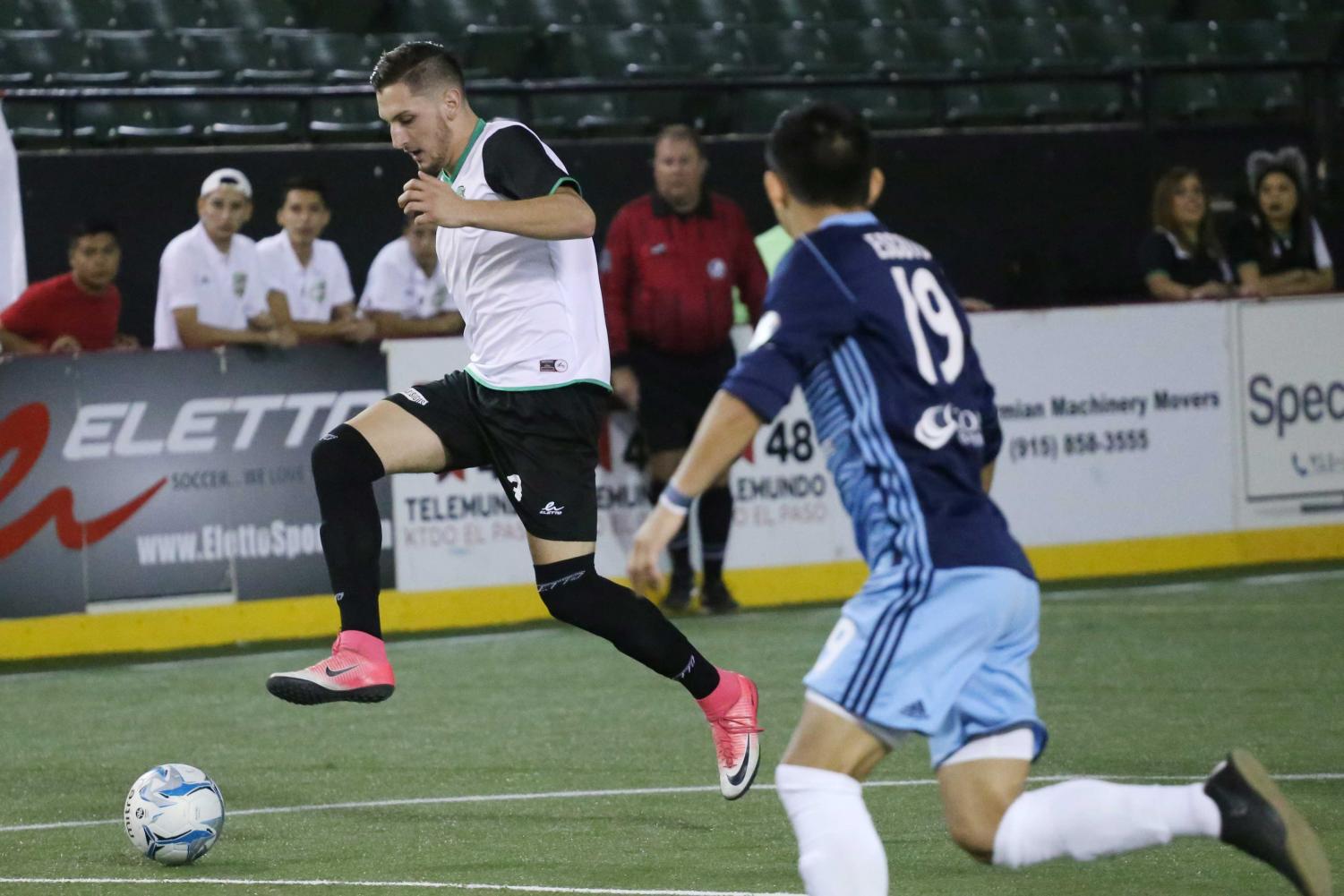 Coyotes+fall+to+Sockers+9-5+after+securing+first+franchise+win
