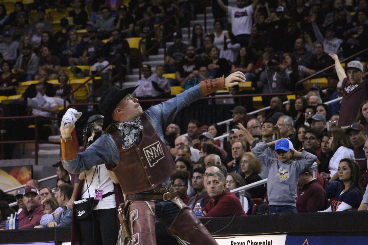 Miners+drop+fourth+straight+in+72-63+loss+to+NMSU