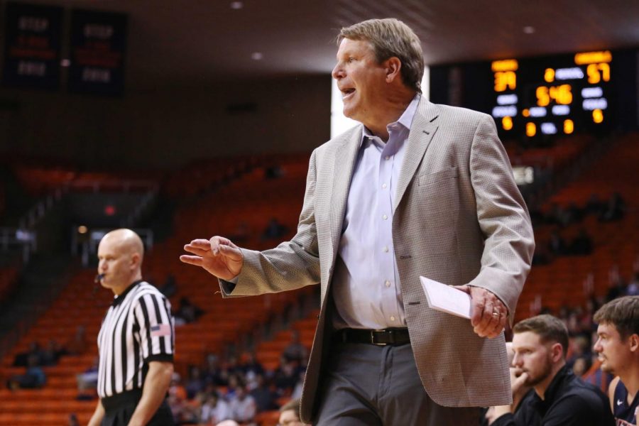 Miners blown out by hot shooting Lamar, Floyd retires following game