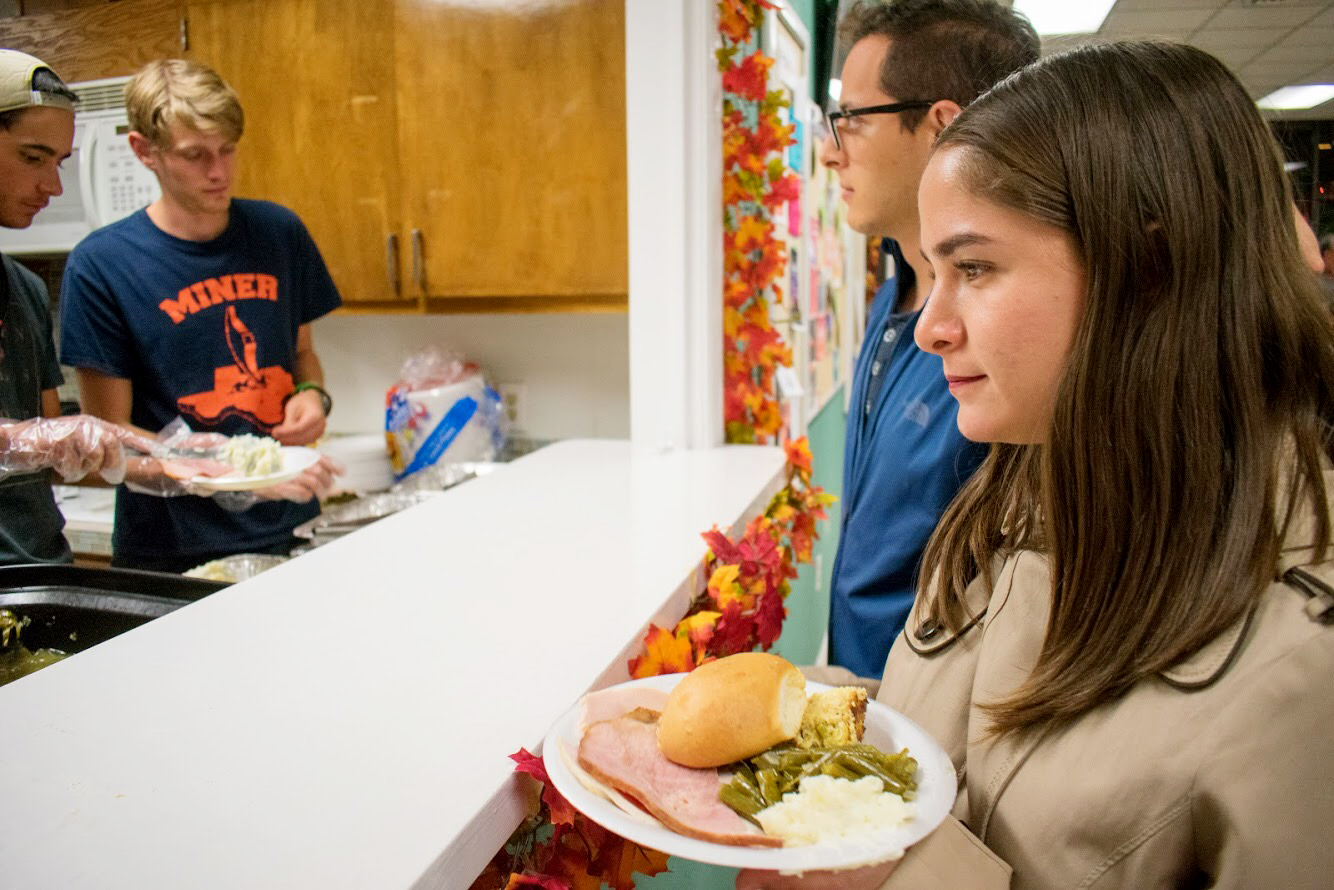 UTEP+hosts+fourth+annual+Thanksgiving+Without+Borders