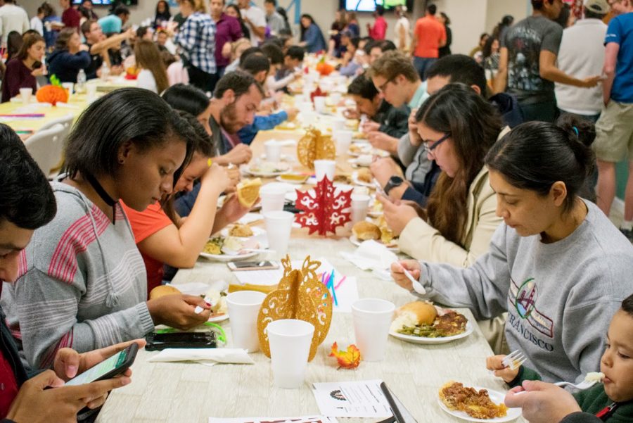 UTEP hosts fourth annual Thanksgiving Without Borders